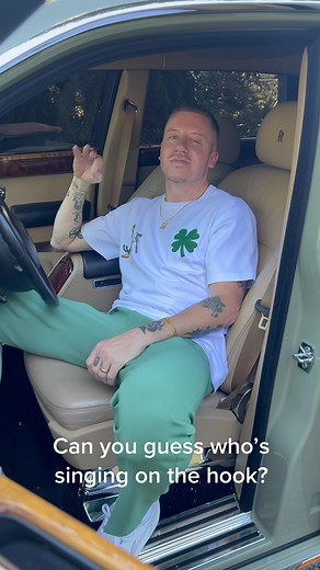 TikTok Chant Song Macklemore & Ryan Lewis - Who's Singing the Hook?