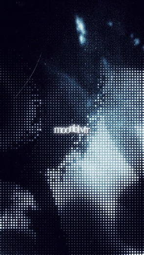 Editing Twitch Streams with One Hand: A Creative Challenge