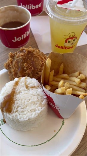 Jollibee Regina Canada / try it … so yummy