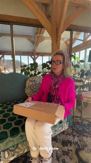 TipWithAnnie #51: The Nicest Presentation Tip (Say Something Nice!)