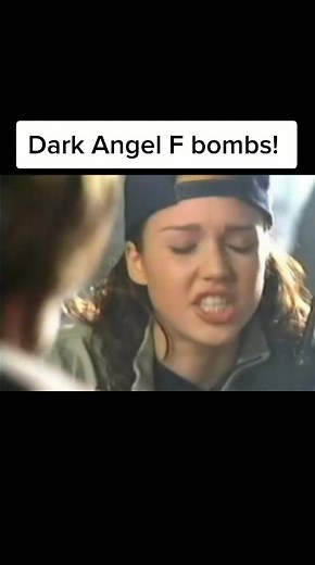 Dark Angel season 1 bloopers! #jessicaalba #darkangel #tvseries #cultclassic #tvshows #early2000s #featureme #mood #fyp #tiktok #viral #tiktokchallenge #foryourpage #foryou #bloopers #trending #celebrity #americantvshow #americantv #nostalgia #jessicaalbachallenge #jessicaalbaedit #2000sTV #michaelweatherly #valarieraemiller