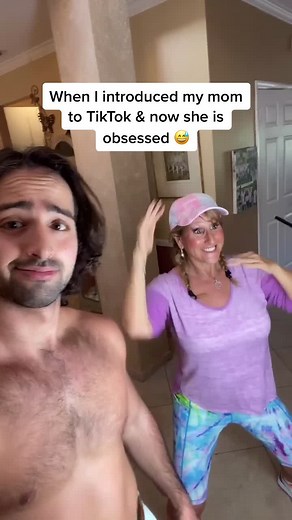 Now we are both obsessed 🤪 #momandson #family #momoftiktok #tiktokmom #cutevid Follow @jeanette_jennings