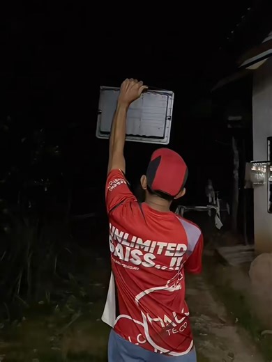 Lampu Solar High Power 100,000W - Tahan Hujan Untuk Luar & Dalaman#fypシ゚viral🖤tiktok☆♡🦋myvideo #lampusolarkalisair #lampusolarmurahberbaloi #lampusolarviral2023 #lampusolarterang #lamp #foryoupage❤️❤️ #lampusolartenagasurya #lampusolarmurah