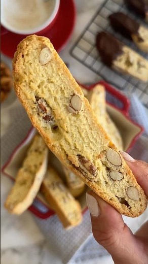How to make Italian Almond Biscotti #cantucci #recipe