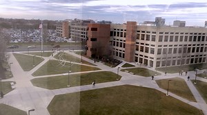 Beautiful weather and a busy campus make for a perfect start to the spring semester! 🌸 | IU Indianapolis