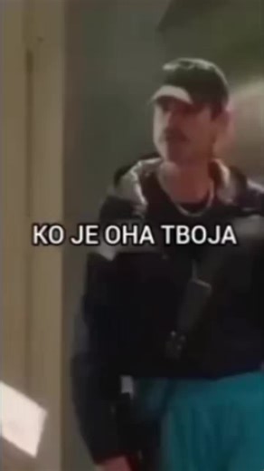 Smiješni trenuci s tetkom: Otvorena vrata i zabavne situacije