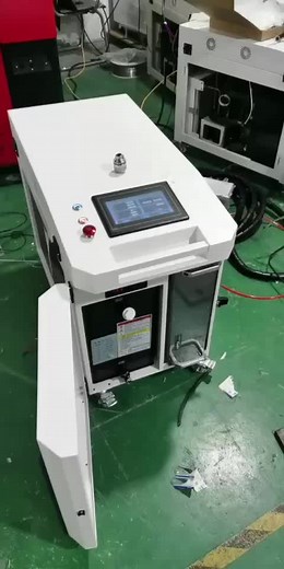 Laser Rust Removal Machine,1000W CW Fiber Laser Power, Portable Design Can be Put Into SUV Trunk. #laserrustremovalmachine #laserrustremoval #lasercleaningmachine #cleaninglaser #rustremovallaser #steelrustremoval