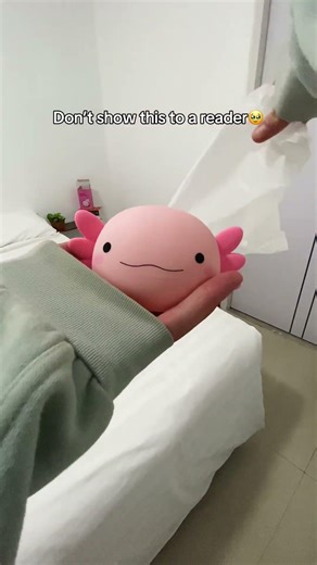 This is a must for an avid reader📖🥹 #nightlight #bookworm #booktok #reader #usa