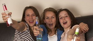 Ados et alcool : quand s’inquiéter ? - Psychologies.com