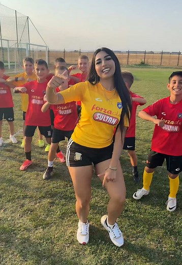 Maria Model Brasil: Dansa e Alegria