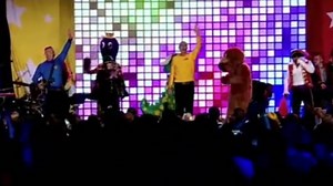 Yellow Wiggle suffers cardiac arrest