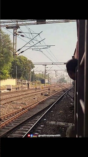 Speed ! Amazing Indian Train Videos | Rail Travelers 🚄