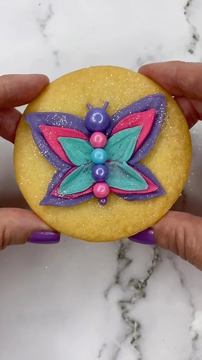 76K views · 613 reactions | Turning a sugar cookie into a sparkly...
