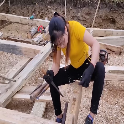 The start of building a wooden house on a Vietnamese rural girl's property. Wooden houses are built in 90 days. Full Video | Kayden Valencia