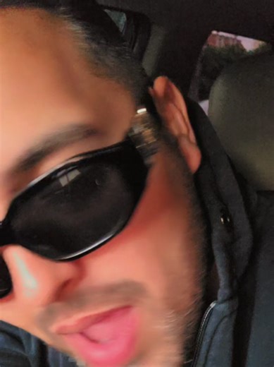 Dame Solo Un Minuto: La Salsa de Anderson Briceño