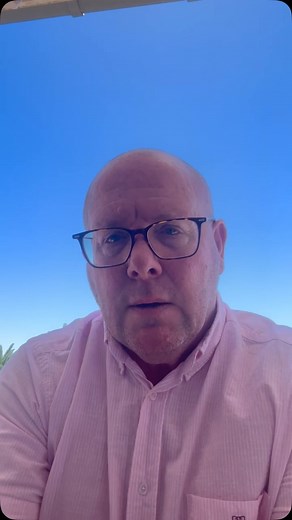 I’m in Cape Town, South Africa today, speaking at a conference - talking about the collapse of Barings Bank, my role in it, and how it’s still relevant 30 years on. I’m also running a competition across TikTok, Instagram, Facebook and LinkedIn. From the clues in this video, guess the hotel where I’m staying and pop it in the comments for a chance to win a signed copy of Rogue Trader. | Nick Leeson