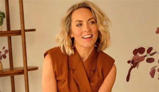 Kathryn Thomas opens up about her parents divorce