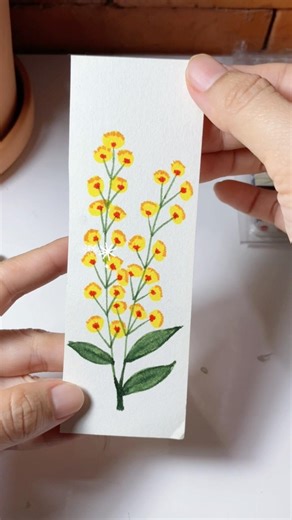 Easy flower bookmark drawing ✨ #drawingtutorial #bookmarkidea #drawing #bookmark