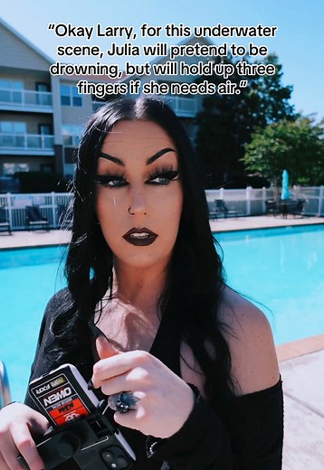 At least everyone’s on the same page. 🌊 story cred: u/JayeKimZ #twosentencehorrorstories #horrormovie #horrortok