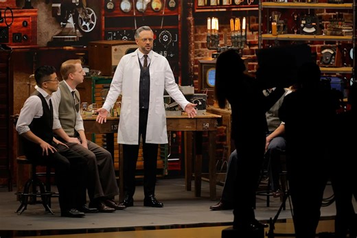 How did Nate Bargatze do at the 2025 Emmys? Top moments from his monologue to Boys and Girls Club donation. Watch