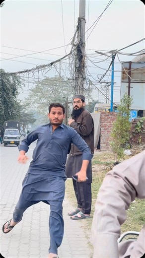 Zamin Ali | Luckey robbers🤣😂 #foryou #viral #fyp #viralvideos #funny #fypシ | Instagram