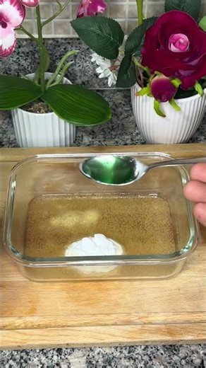 How to make your pans shine in seconds #fastcleaning #home #tips