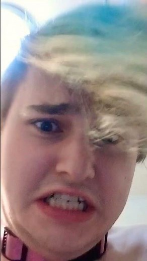 best friends poop together!!