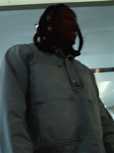 Brandon Marshall on Instagram: "1st Original Podcast on Netflix. “The White House” • • Starring: The President, The Play Maker. Produced By: B @bmarshall"