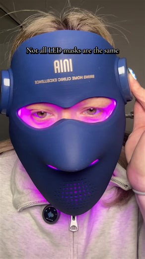 INIA LED face mask with red, blue, amber, and purple light plus 940nm near-infrared technology. An easy at-home skincare device to add to your beauty routine. #ledmask #nearinfrared #skincaredevice #skincareroutine #redlightmask