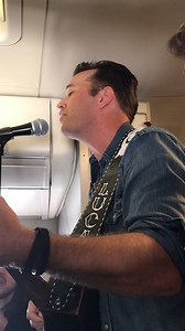 6.9K views · 48 reactions | WATCH: Country artist Lucas Hoge surprises Southwest passengers with impromptu performance  https://bit.ly/2vPP3qM | WZTV FOX 17 News, Nashville | Facebook