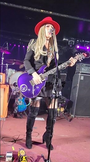 Orianthi (live)