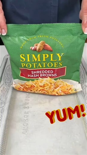 My husband couldn't stop eating this! Hashbrown Breakfast Bake #fblifestyle 🎬 This video was produced by Network Media and Robyn Q | Flavor Blender