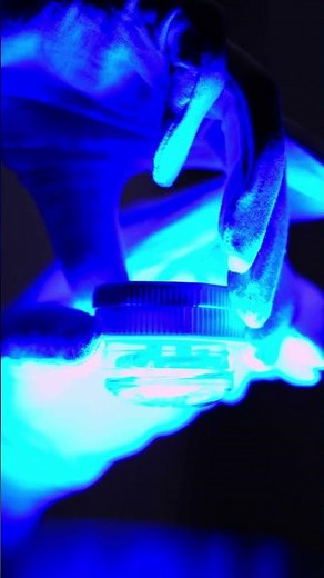 How to Clean Contact Lenses Tutorial [4K HDR HLG]