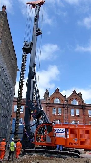 NCB FD200 CFA piling rig installing 600 mm diameter secant pile wall in London