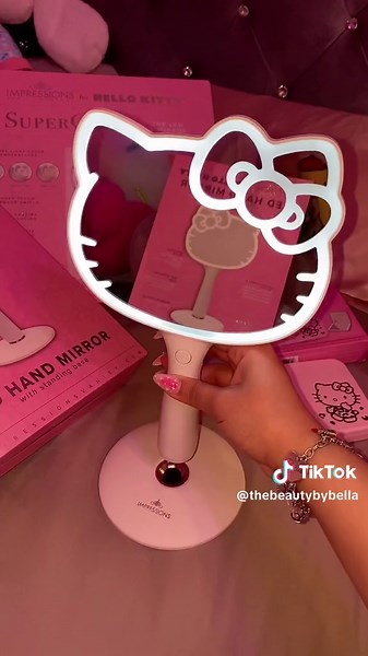 Unboxing my Impressions Vanity x Hello Kitty mirrors from Tj Maxx 💕✨ @hellokitty @sanrio @T.J.Maxx @impressionsvanity #hellokittytjmax #hellokittyimpressionsvanity #hktj #sanriogirl #hktjmaxx #tjmaxxhk #hellokittyimpressionsmirror #hkhaul #hellokittyimpressions #hellokittyscore #hellokittytjmaxxfinds #hellokittycheck #hellokittyimpressionsvanitymirror #hellokittyimpressionscompact #hk
