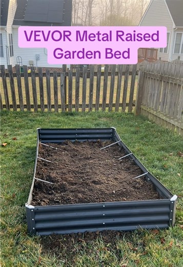 Create a Blooming Garden Bed This Spring