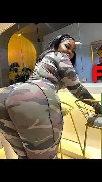 Raji Folake 😍 Mind-blowing Thicc N Curvy Nigerian Plus Size Fashion Model - Biography Wiki Lifestyle