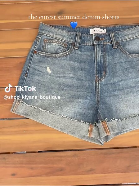shopkiyanaboutique on TikTok