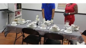 Table Seating Etiquette | Seating a Lady at the Table Manners Every Gentleman Should Follow