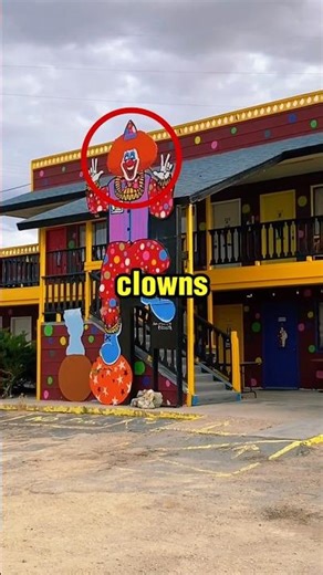 World Famous Clown Motel 🤡