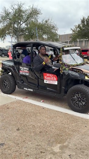 We’re LIVE in downtown Lake Charles for the Krewe of Omega Parade! 💜💚💛 Mardi Gras of Southwest Louisiana #VisitLakeCharles #LouisianasPlayground | Visit Lake Charles