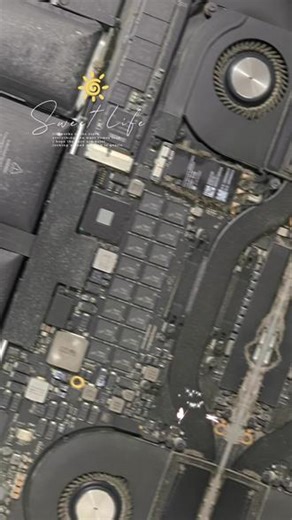 苹果笔记本MacBook2015pro清灰，修复喇叭破音，电池鼓包，最后完美修复#MacBook2015 #macbook喇叭杂音 #苹果笔记本清灰
