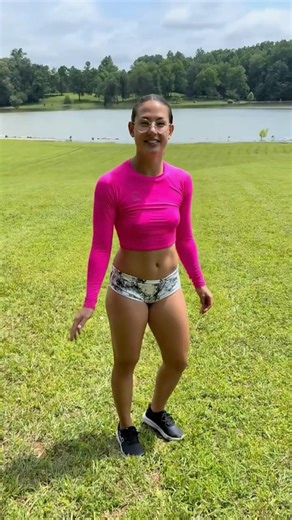 Are you dizzy 😵‍💫? #dizzy #bikini #sports #funnyvideo #flipping #jumping #skills