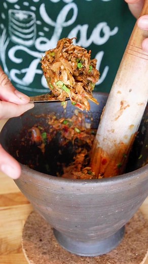 Delicious Jeow Het with Roasted Mushrooms | Lao Food Inspiration