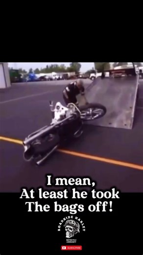 Tow Truck FAIL with a Harley Davidson 😱🔥