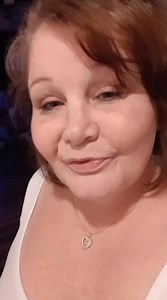 Much love ,hugs and kisses to you all. Good night. #fyp #Love #kisses | Stephanie Pierce