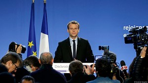 Maverick Macron seeks French presidency