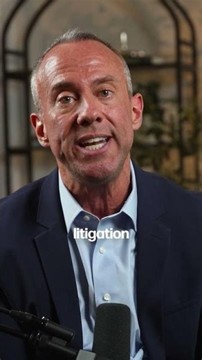 The Billionaire Who Secretly Funded Hulk Hogan’s Lawsuit