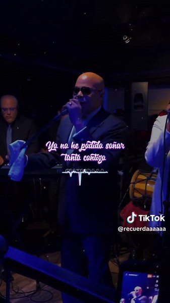 Tu Vas a Volar - Live Merengue Performance by Ruby Pérez