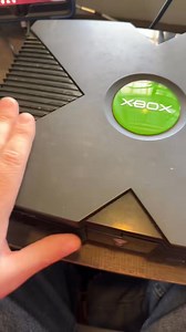 Replacing capacitor on an Xbox | Kentucky.life